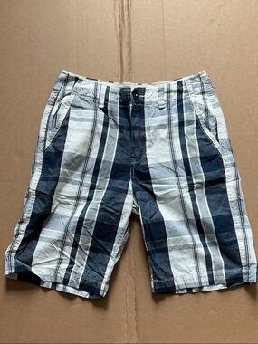 American Eagle Outfitters Navy and White Plaid Longboard size 30